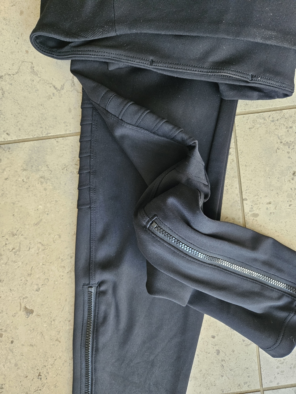 ATHLETA Delancey Moto Tight Black Medium TALL MT Ankle Zip - Picture 8 of 11